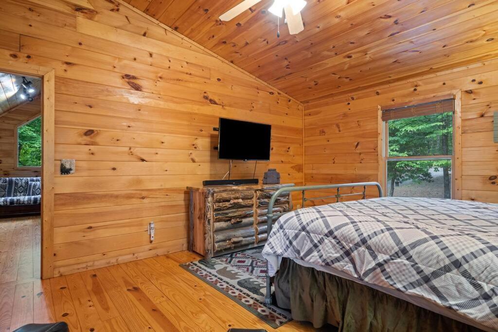 Lakeside Retreat Hot Tub Fishing Hiking Ellijay Eksteriør bilde