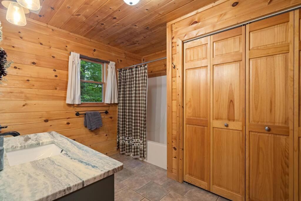 Lakeside Retreat Hot Tub Fishing Hiking Ellijay Eksteriør bilde