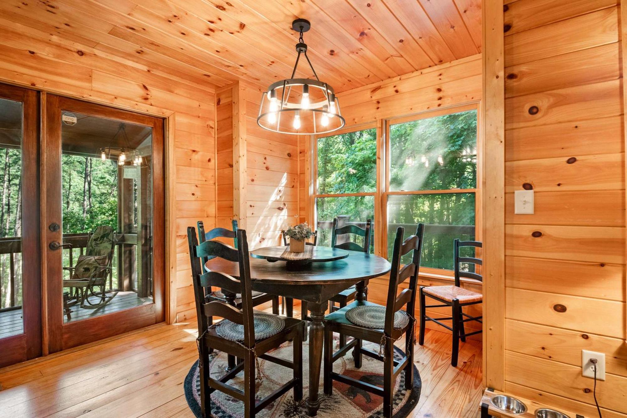 Lakeside Retreat Hot Tub Fishing Hiking Ellijay Eksteriør bilde